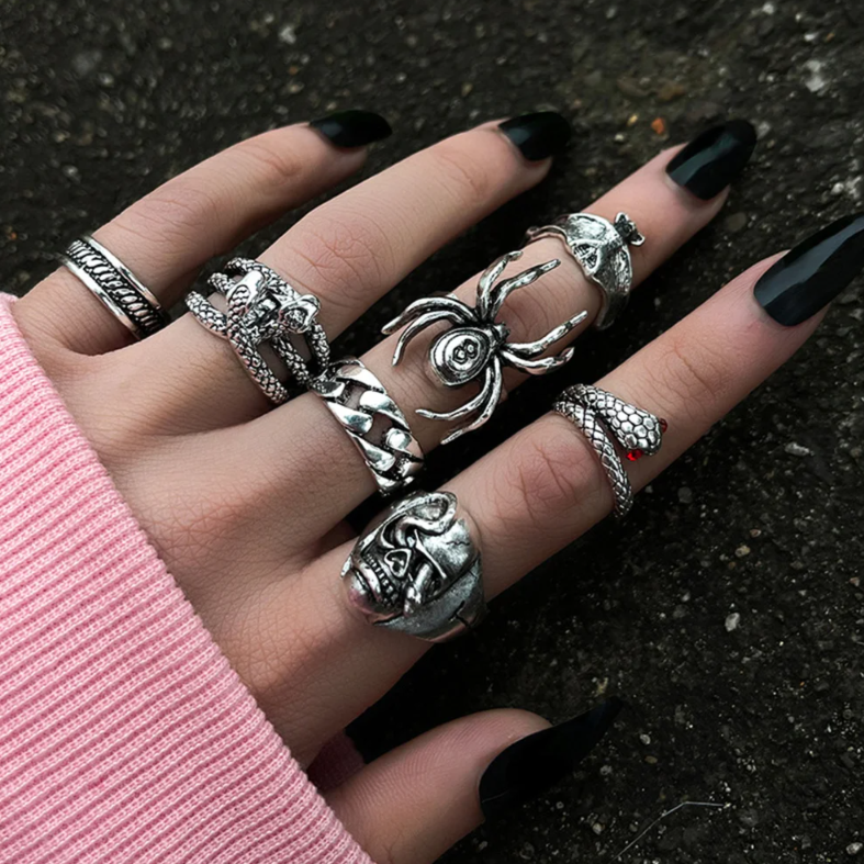 Logan - Gothic Rebellen Ring-Set